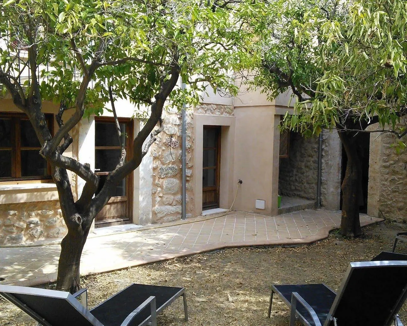 *** Nocleg ze śniadaniem Tramuntana Suites Selva  Hiszpania